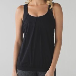 lululemon nouveau limits tank